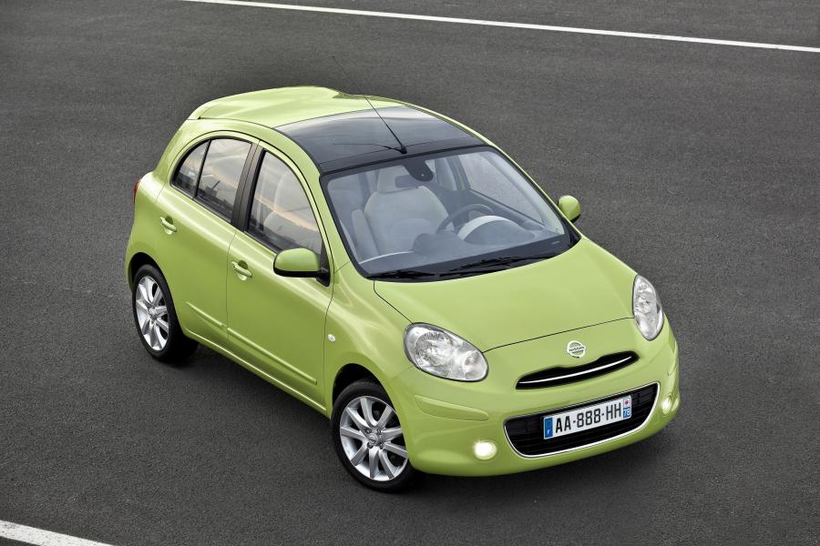  Nissan Micra 2010 года  (фото 30 из 70)